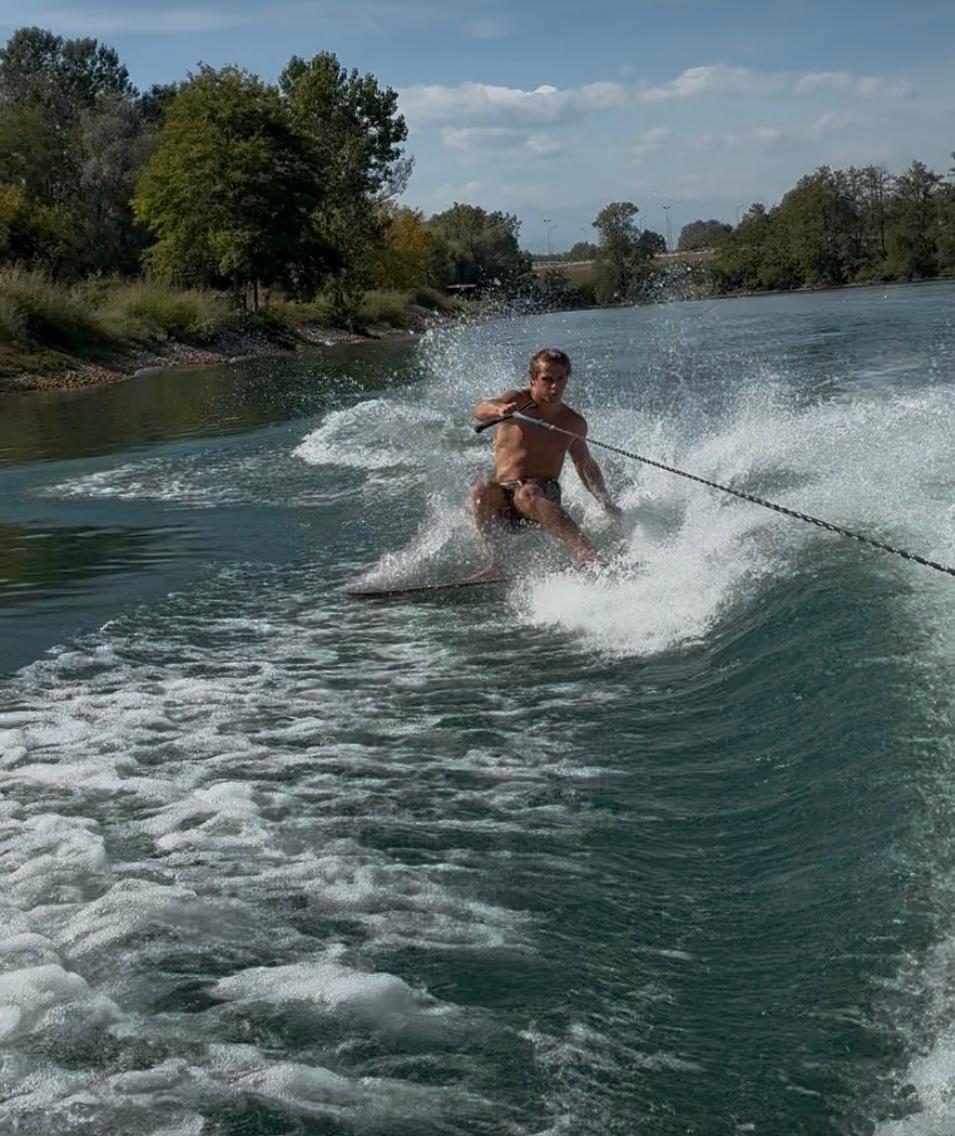 On the water at Waterski Torino